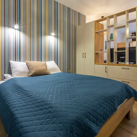 Apartamento Friendhouse -train Station