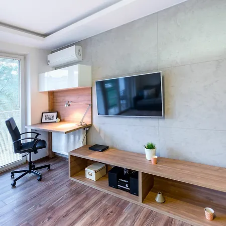 Apartamento Friendhouse -train Station *