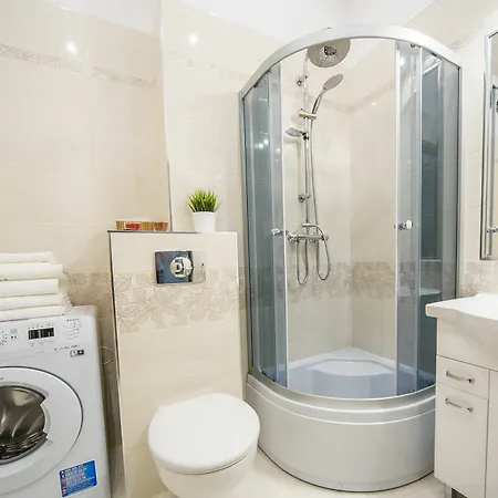 Apartamento Friendhouse -train Station *
